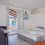 Dubravka Apartment Necujam