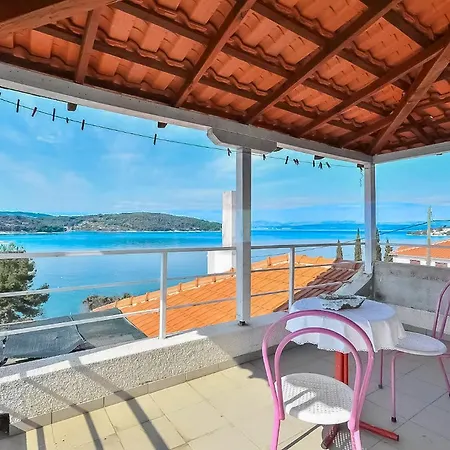 Dubravka Apartamento Nečujam
